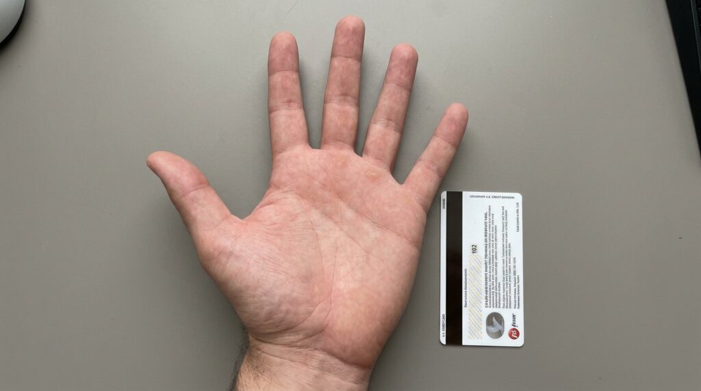 How to Estimate 7 Inches Without a Ruler